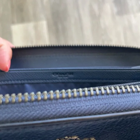 Coach Mickie Blue Metallic Leather Accordion Wallet - Picture 5 of 5